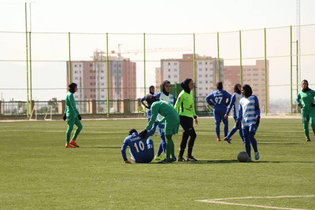 شکست ذوب آهن و پیروزی سپاهان در لیگ برتر فوتبال زنان