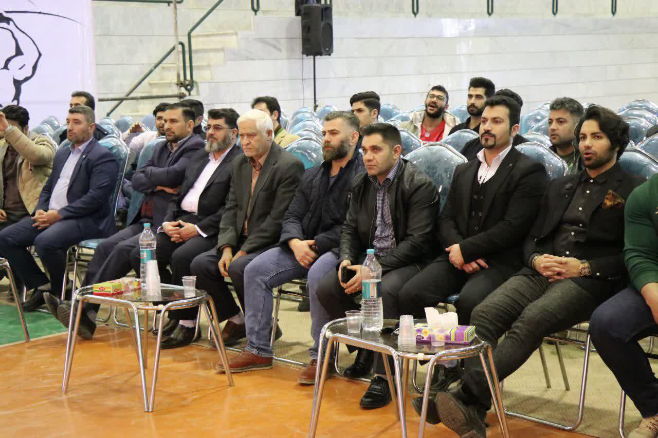 برگزاری مسابقات بدنسازی در شهرستان خمینی شهر