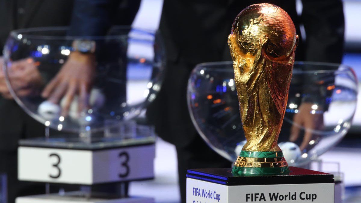 قرعه‌کشی جام جهانی ۲۰۲۲ قطر برگزار شد/ انگلیس و آمریکا در گروه ایران