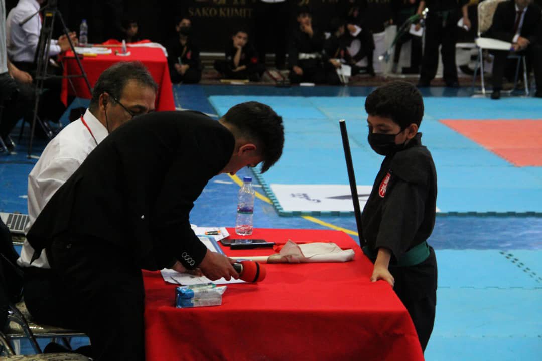 داریوش ملکی: نزدیک 2000 نفر در مسابقات نینجوتسو قهرمانی کشور شرکت کردند
