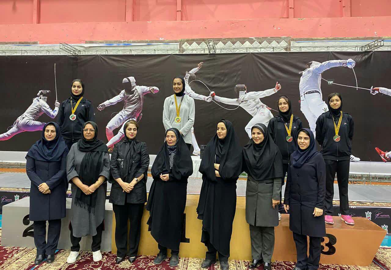 کسب 8 مدال رنگارنگ توسط دختران شمشیرباز اصفهانی در المپیاد استعدادهای برتر ورزش کشور