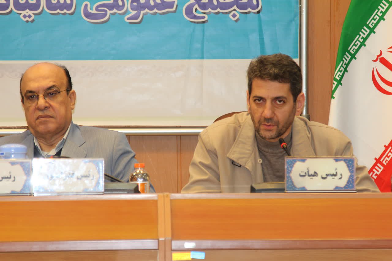 در مجمع عمومی سالیانه هیات بدمینتون عنوان شد؛/ همدلی، تعاون و همفکری رمز توسعه بدمینتون در استان اصفهان