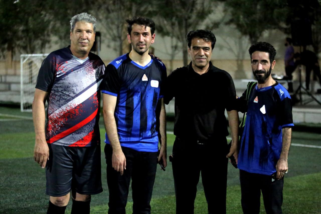 شکست یاران رسانه مقابل پیشکسوتان فوتبال اصفهان+عکس