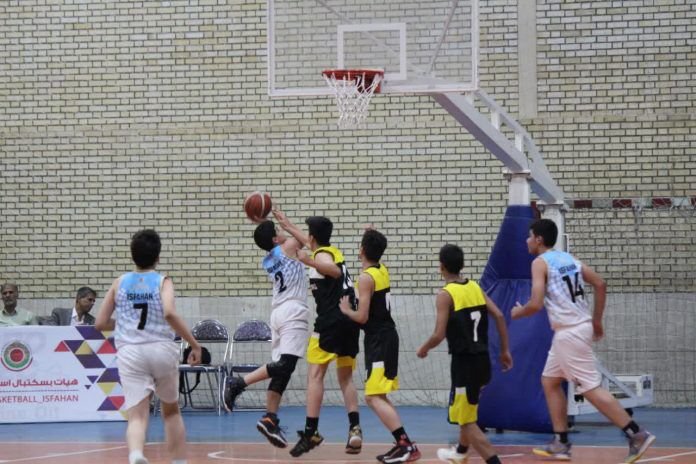  استارت مسابقات بسکتبال پسران در اصفهان