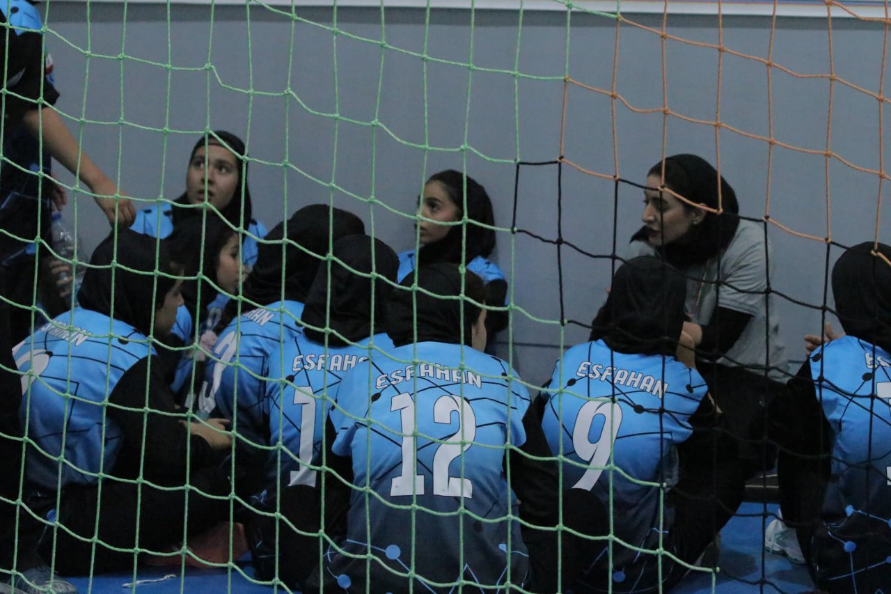  نتایج روز دوم هندبال دختران در اصفهان + برنامه مسابقات روز سوم