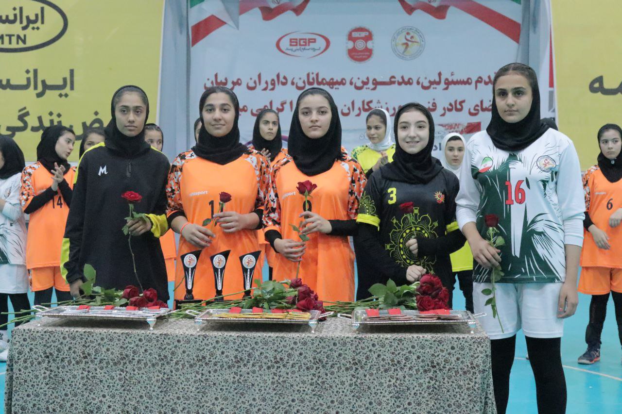 پرونده مسابقات هندبال دختران در اصفهان بسته شد+عکس