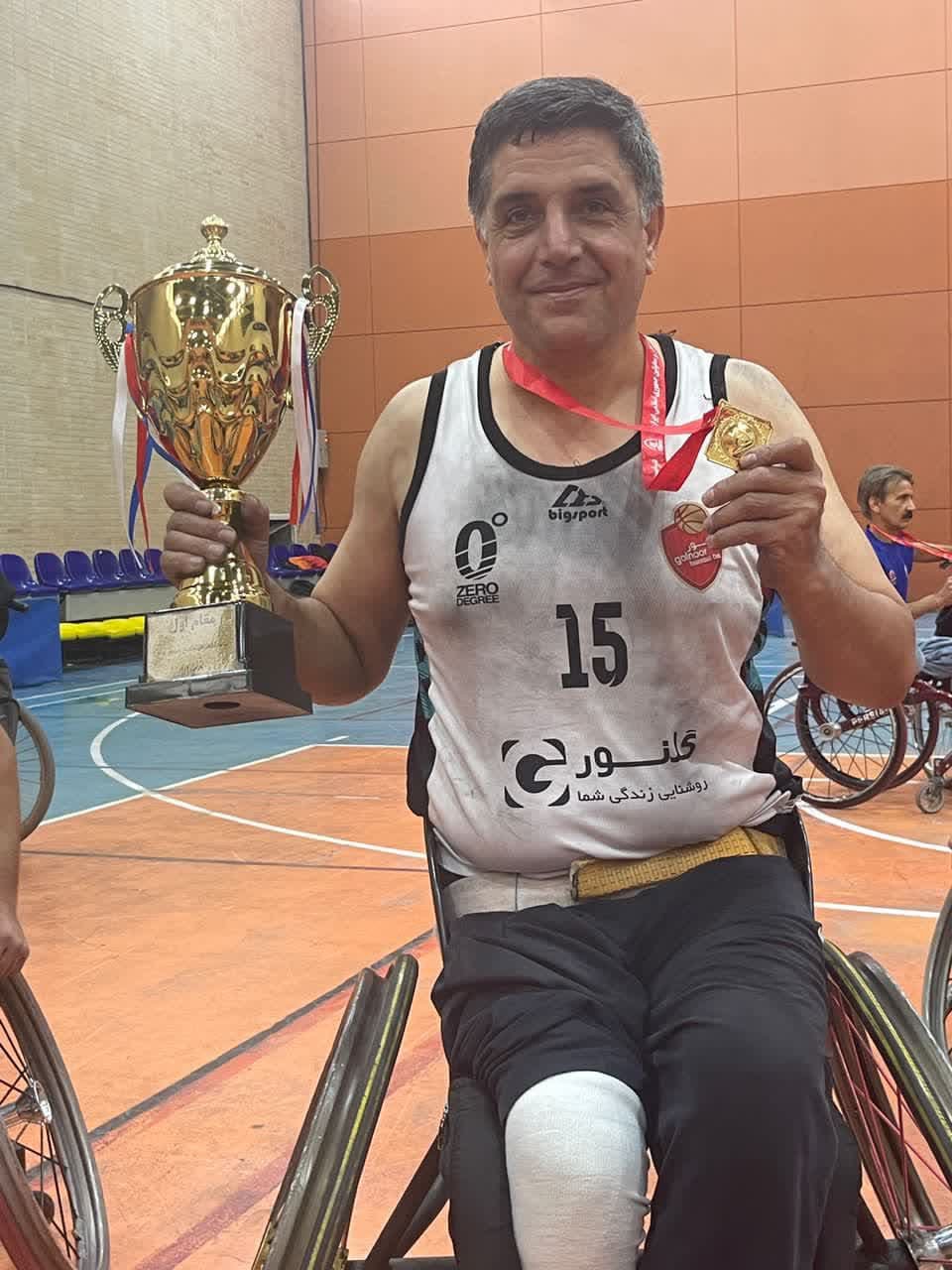 قهرمانی گلنور اصفهان در مسابقات بسکتبال با ویلچر کشور+تصاویر