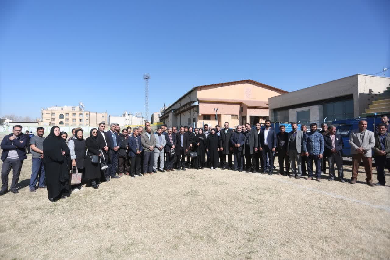 گزارش تصویری ارسال تجهیزات ورزشی به 22 خانه ورزش روستایی استان اصفهان