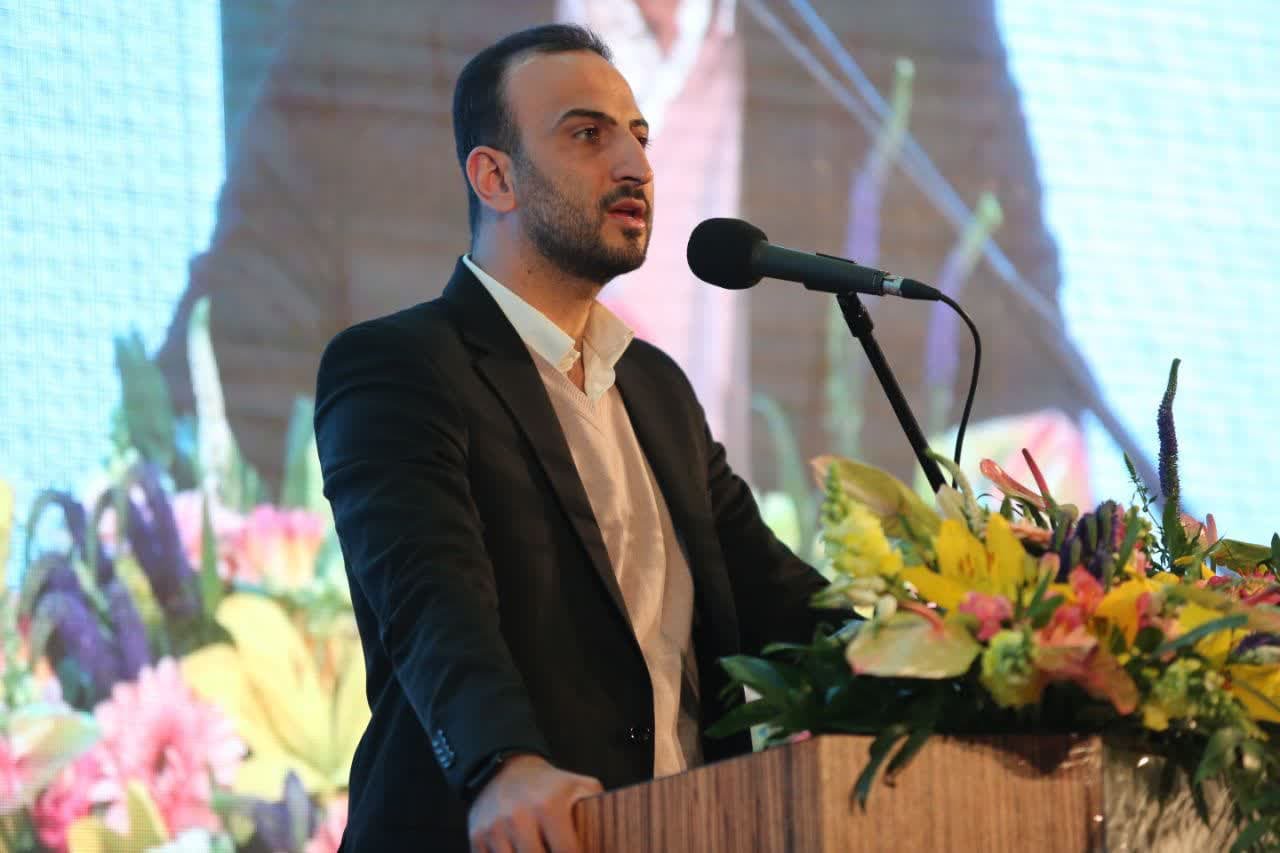 مدیرکل ورزش و جوانان استان اصفهان: باید رأی دهیم تا بتوانیم در آینده مطالبه‌گری کنیم